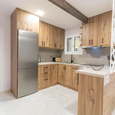 アパート Socrates Terraced House